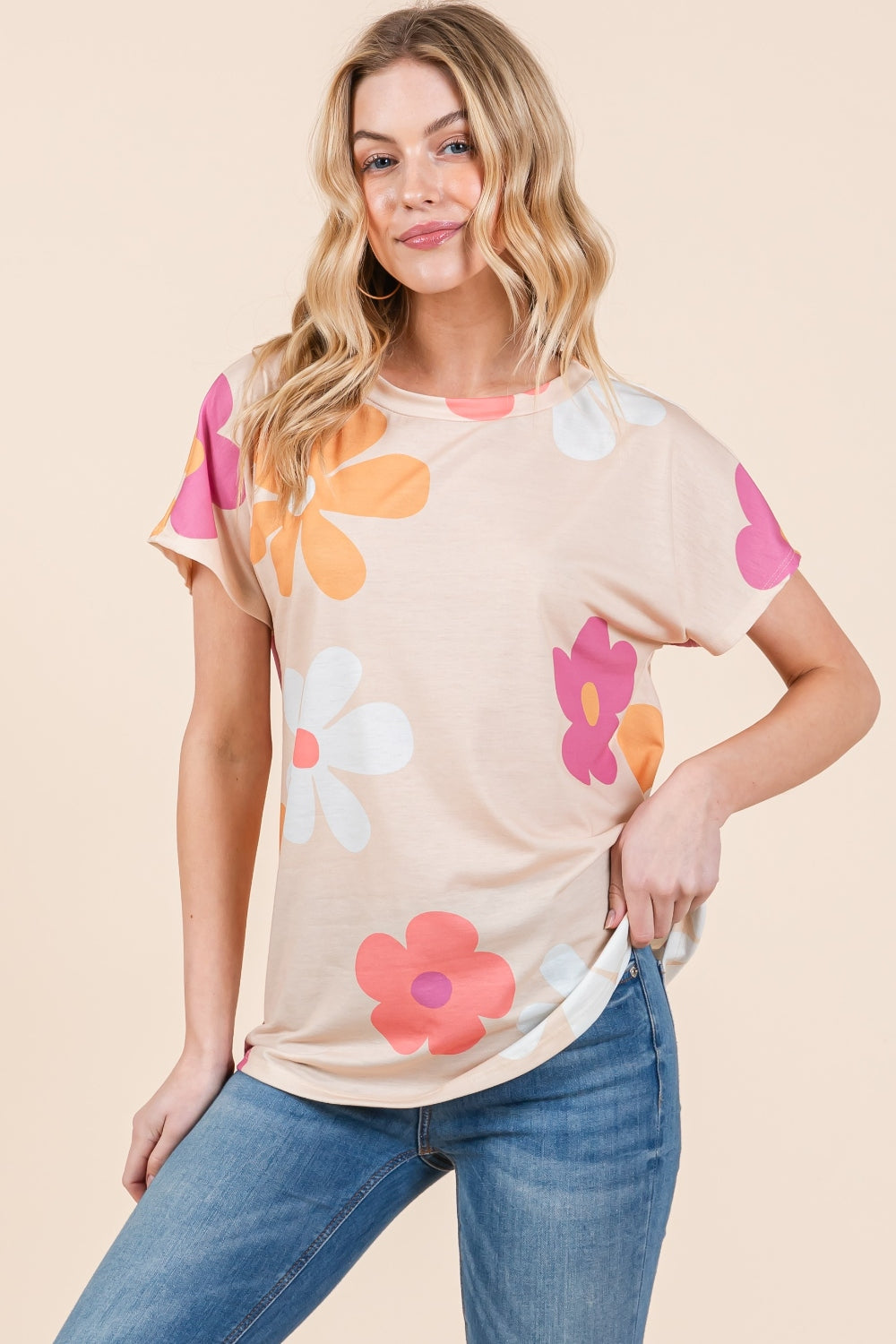 BOMBOM Floral Short Sleeve T-Shirt Tops/Jackets/Sweaters BOMBOM Clothing Tops Ship from USA TikTok Trendsi USPS Walmart Trendsi https://www.cyberehub.com