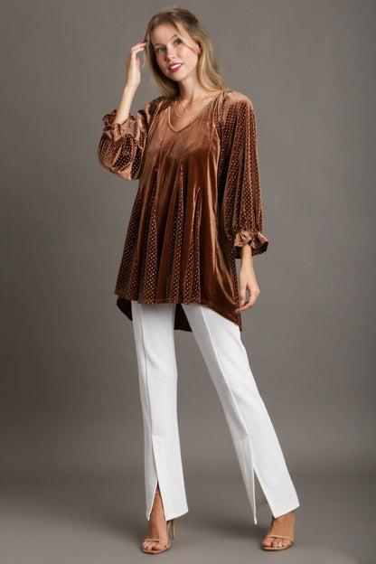 Umgee Godet Hem Polka Dot V-Neck Blouse Apparel Apparel Ship from USA TikTok Trendsi Umgee USA Trendsi https://www.cyberehub.com