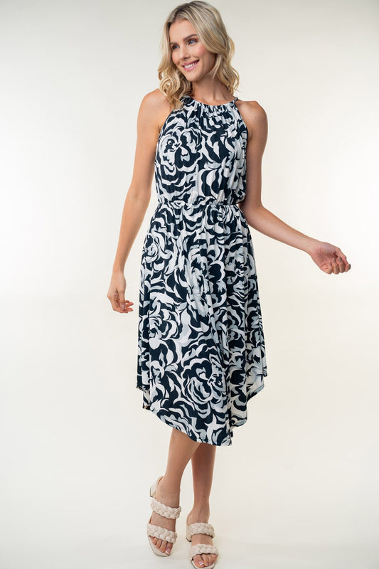 White Birch Tied Ruched Floral Sleeveless Knee Length Dress Black Apparel/Dress Dress Ship from USA TikTok Trendsi USPS Walmart Walmart Apparel White Birch Trendsi https://www.cyberehub.com