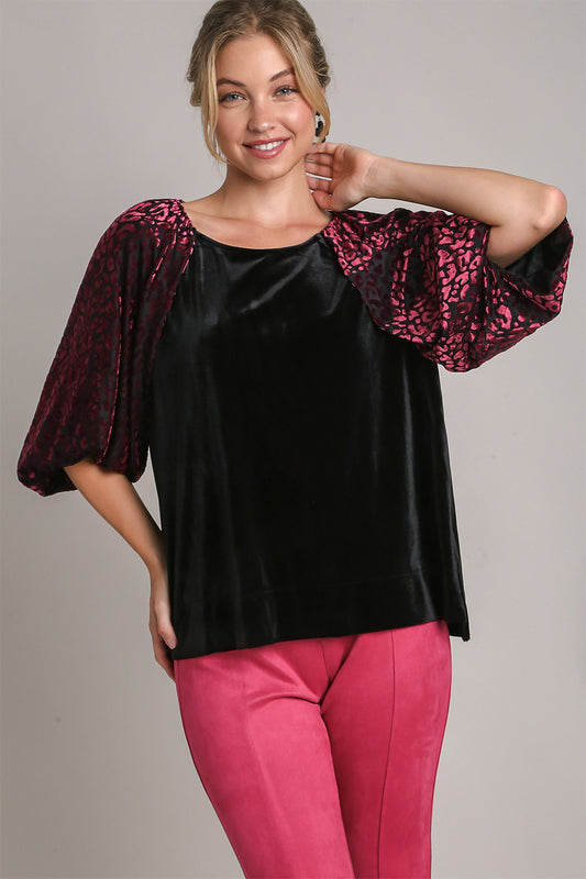 Umgee Round Neck Leopard Balloon Sleeve Velvet Top Black Apparel Apparel Ship from USA TikTok Trendsi Umgee USA Trendsi https://www.cyberehub.com