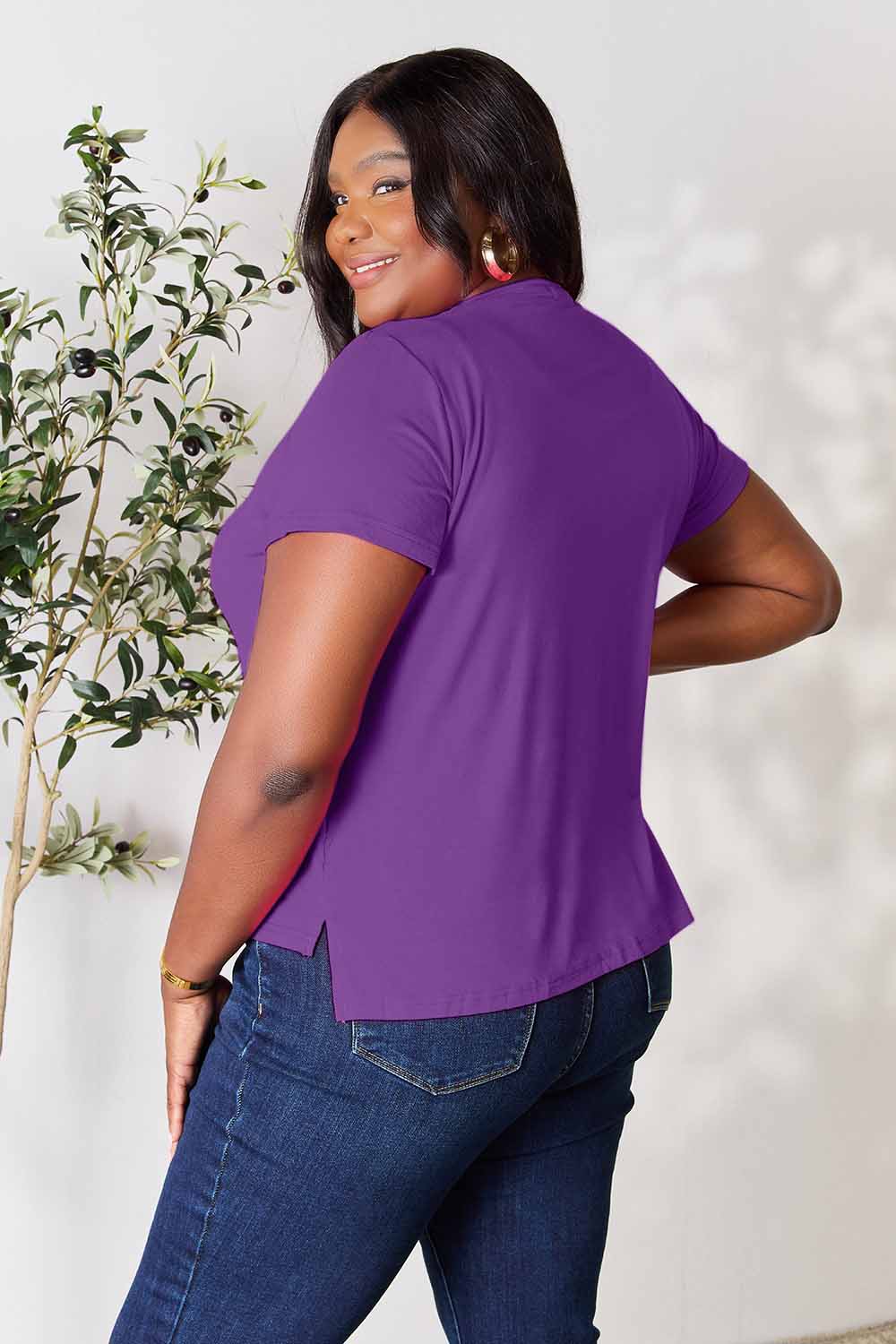 Basic Bae Full Size Round Neck Short Sleeve T-Shirt Apparel/Tops Basic Bae Ship from USA TikTok Tops Trendsi USPS Walmart Walmart Apparel Trendsi https://www.cyberehub.com