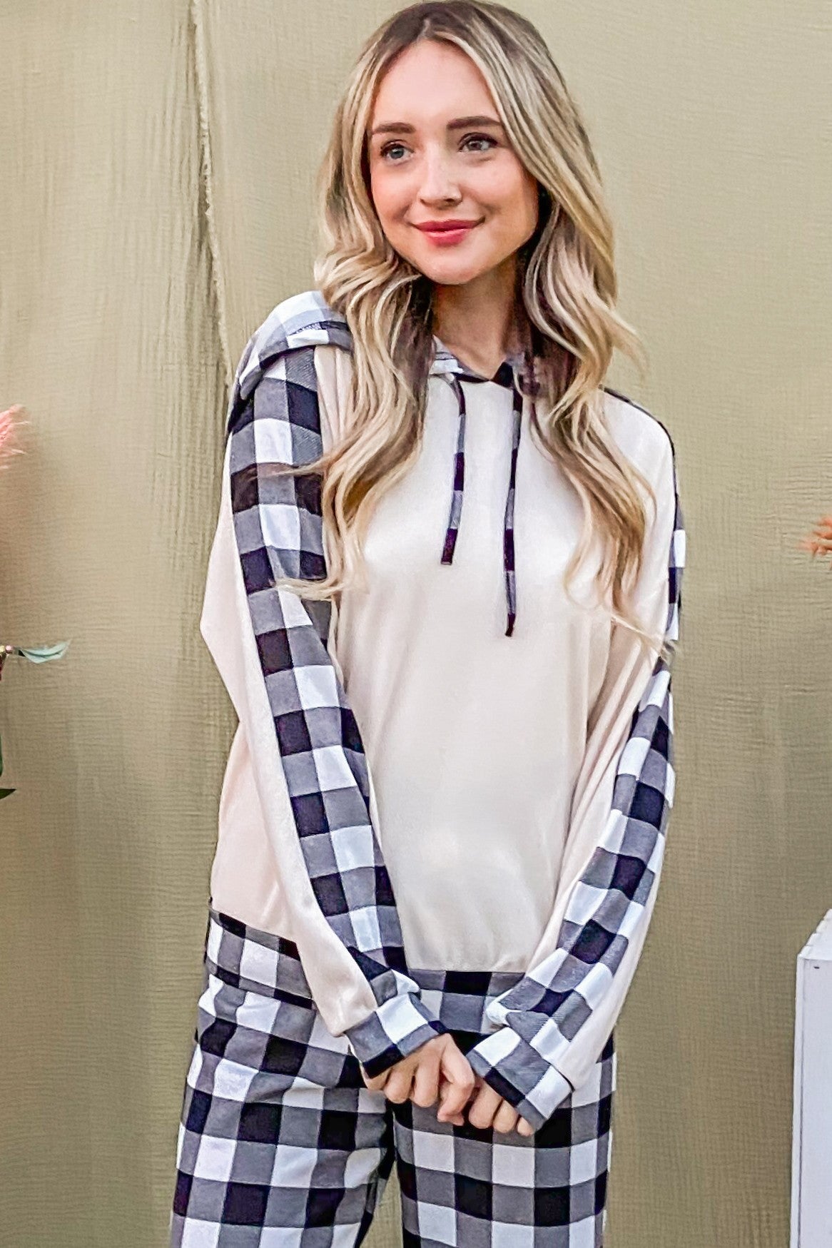 And The Why Drawstring Hooded Top and Plaid Pants Lounge Set Apparel/Tops And The Why Ship from USA TikTok Tops Trendsi USPS Walmart Walmart Apparel Trendsi https://www.cyberehub.com