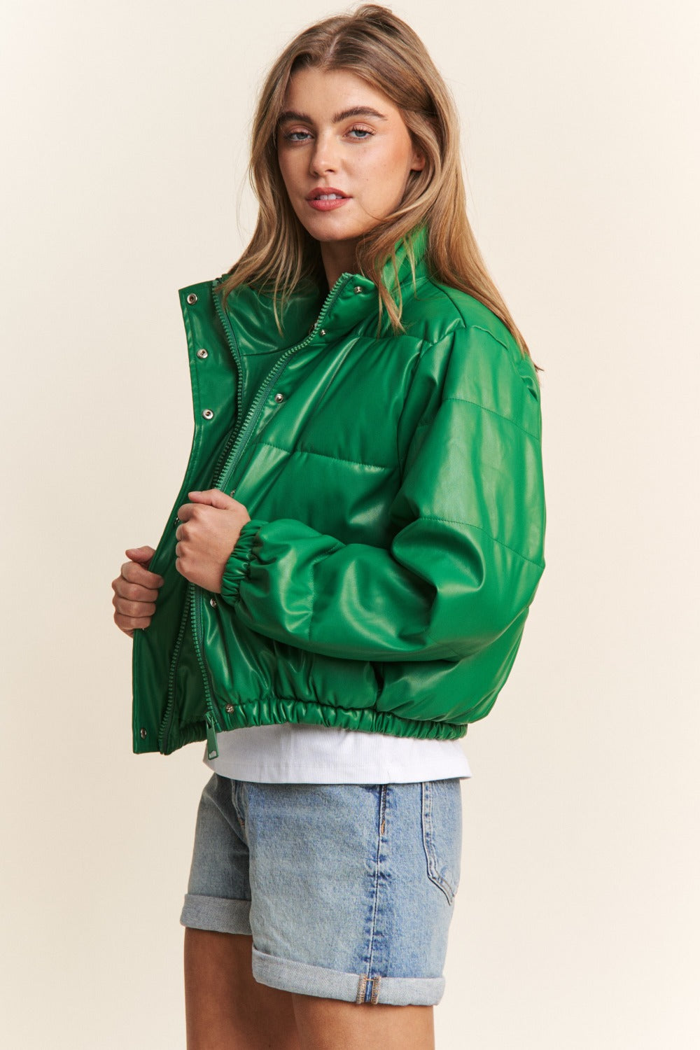 J.NNA Turtleneck Snap and Zipper Closure Crop Puff Jacket Shirt Apparel Clothing Tops J.NNA Ship from USA Shirts USA Women Trendsi https://www.cyberehub.com