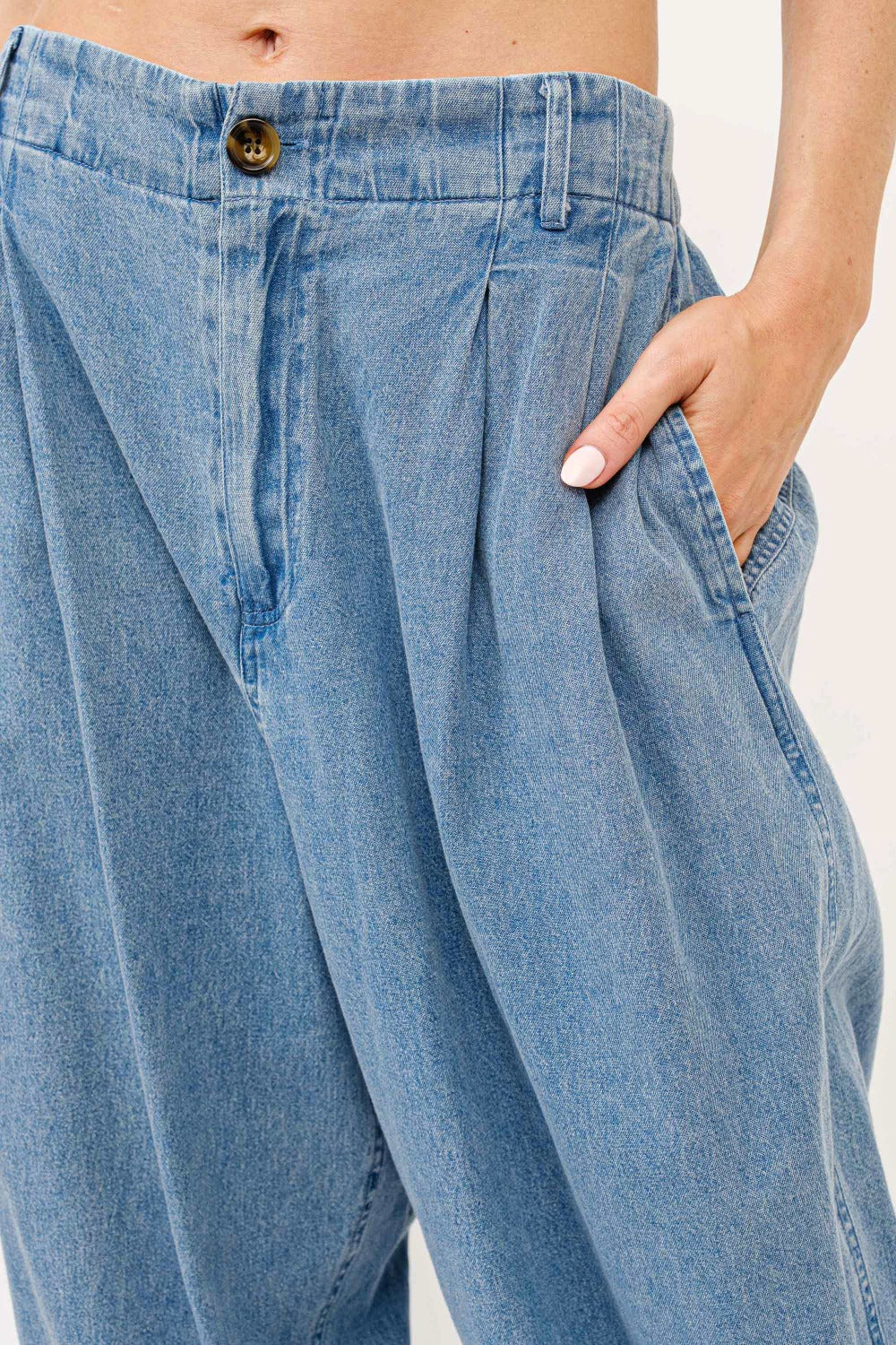 And The Why Elastic Back Pleated Baggy Jeans Bottoms And The Why Bottoms Clothing Ship from USA Women Trendsi https://www.cyberehub.com