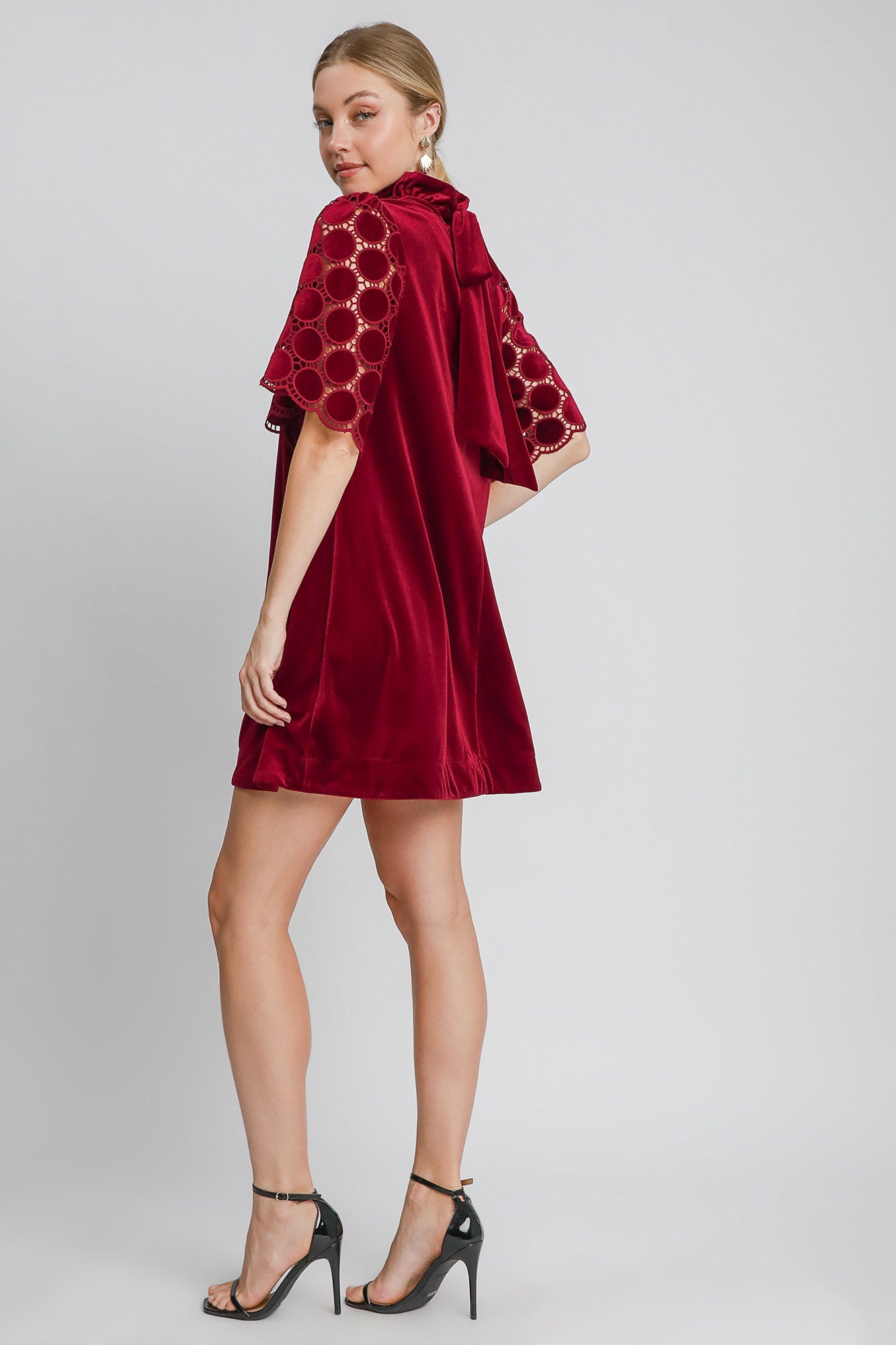 Umgee Dotted Lace Half Sleeve Mock Neck Back Tie Velvet Dress Apparel Apparel Ship from USA TikTok Trendsi Umgee USA Trendsi https://www.cyberehub.com