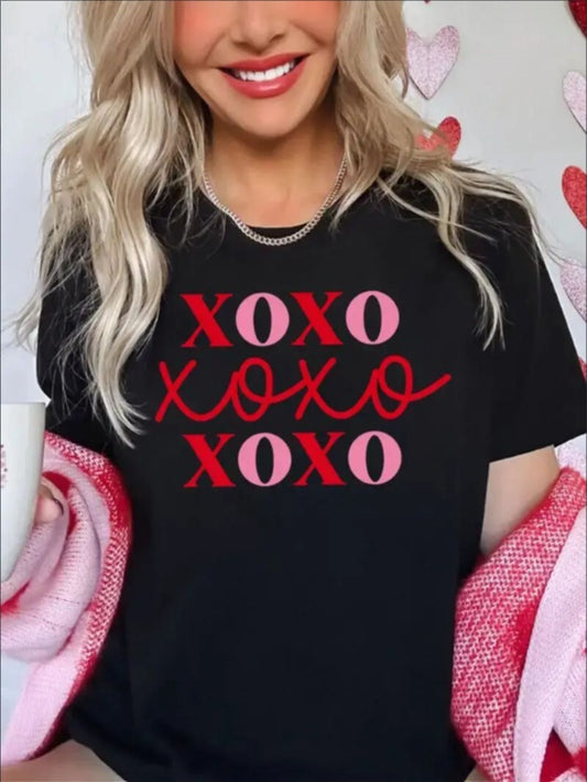 Love Valentine'S Day T-Shirt, Couple T-Shirt, Couple Christmas, Fashion Casual T-Shirt, Short-Sleeved T-Shirt Apparel/Shirt/Graphic Shirt SNULLO https://www.cyberehub.com